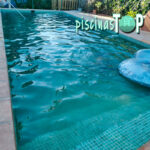 Reforma de piscinas de obra de gresite despues en Navas del Rey