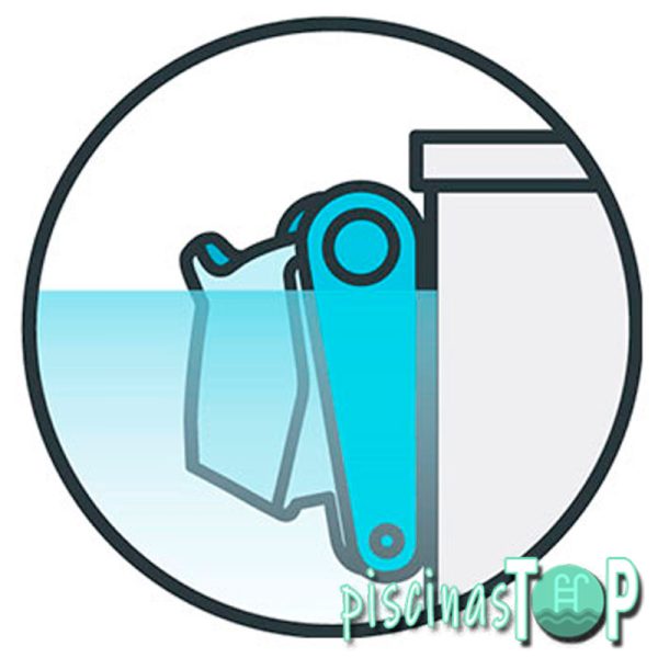 Robot limpiafondos de piscinas en Barriopedro